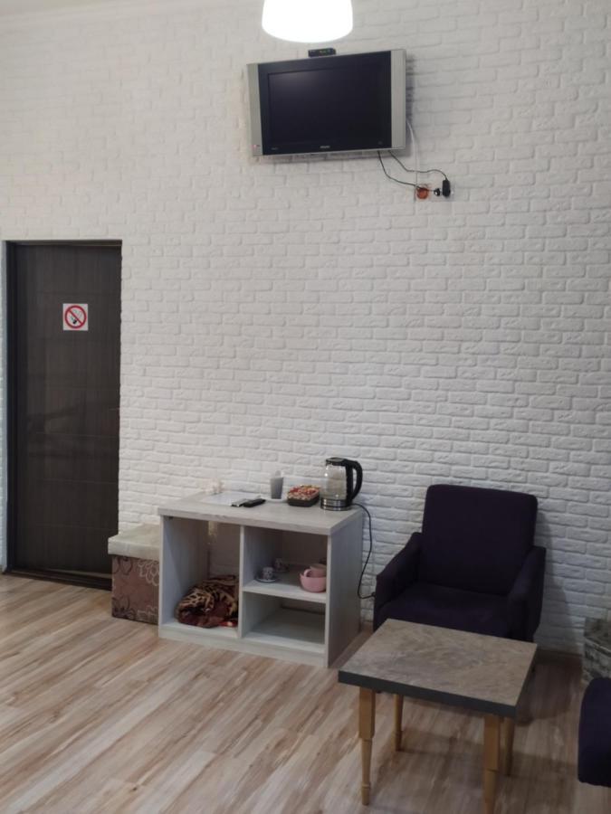 Mini Hotel Na Gasheka Киев Екстериор снимка